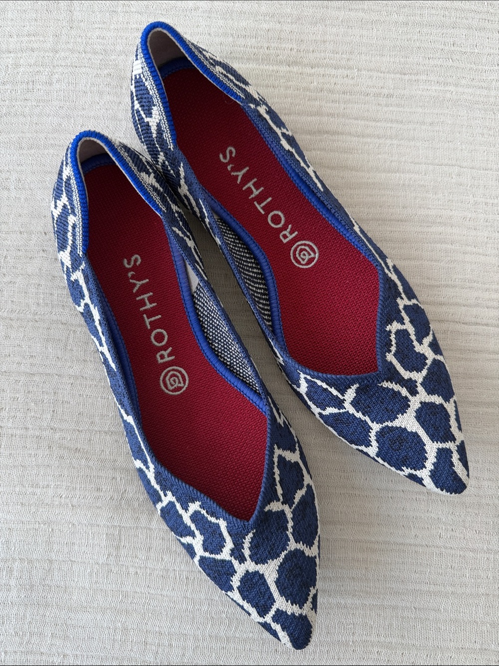 Rothy's The Point Giraffe Blue and White Pointed-Toe Patterned Flats